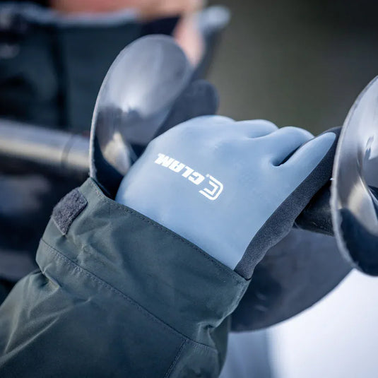 CLAM ICE FISHING HEAD WEAR / GLOVES Clam Insulated Latex Gloves