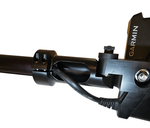 Load image into Gallery viewer, FISH ARMOUR SHUTTLE Fish Armor Live Imaging Pro Pole
