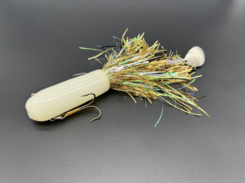 Load image into Gallery viewer, RED OCT MUSKY/PIKE 9" / White Red October Baits Boo Tube
