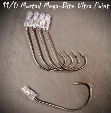 RED OCT MUSKY/PIKE Red October Baits Wide Gap Hook